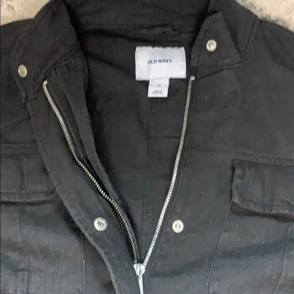 COPY - Old Navy lightweight jacket - Picture 2 of 4